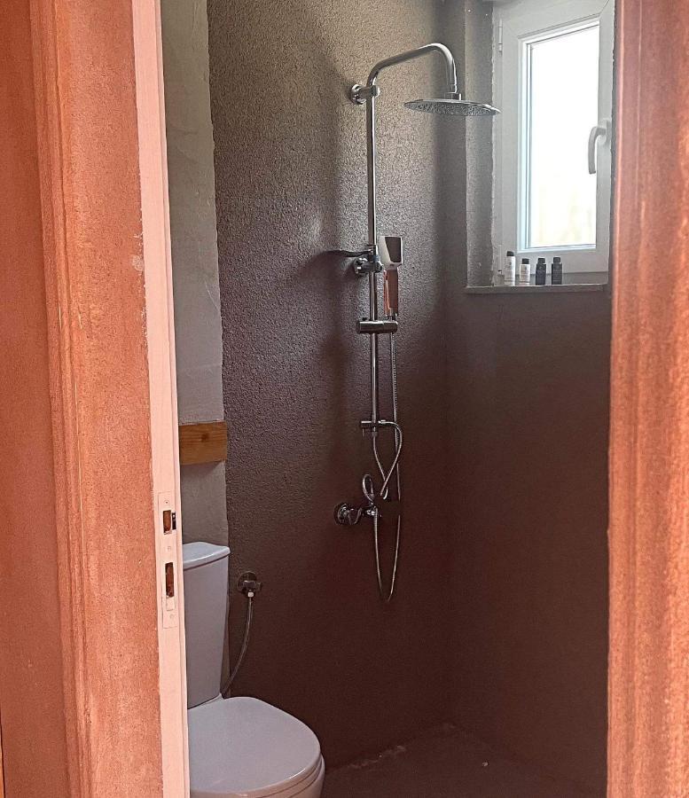Rustic Hill Private Pool Suites Каламата Экстерьер фото